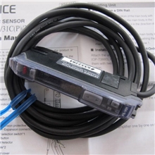 特价KEYENCE基恩士传感器FS-V31光纤放大器