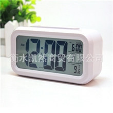 闹钟静音超大屏幕LCDLED电子钟光感应夜光钟聪明钟