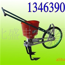 我厂特供轻便式人工施肥机，人力多功能播种施肥机，人力施肥机