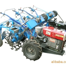 葡萄种植机械首选龙口市新农科技葡萄埋藤机