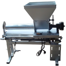 湖北长喜牌CXZ-4新式电磁感应食用菌装袋机