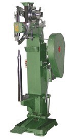 供应铆钉机高尔夫球袋铆钉机半空心铆钉机铆钉机全自动