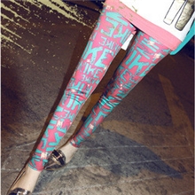 最新秋款弹力显瘦涂鸦印花字母打底裤百搭九分裤