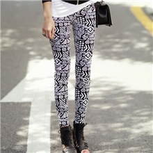新款秋装韩版图腾几何图案打底裤纯棉九分打底裤厂家批发