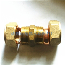 诸暨铜接头加工铜管卡套接头平板太阳能集热器双联快速接头