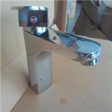 卫浴批发面盆热冷龙头全铜贝乐单孔水龙头洗脸盆龙头面盆单孔