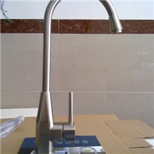 【卫浴/水暖/洁具厂家批发】FY-6135八角丹顶鹤龙头厨房水龙头