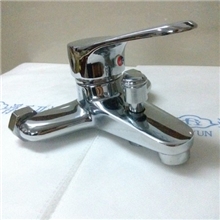 三联浴缸龙头全铜浴缸龙头吉事多三联浴缸龙头