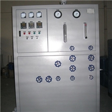 供应50立方氨分解，30立方氨分解，100立方氨分解，大小型氨分解