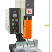 【精品推荐】供应超声波焊接机可做SD卡、U盘、MP3外壳熔接(图)