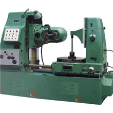 供应滚齿机，高精度设计，重庆滚齿机，Y3180滚齿机