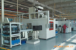 汽车发动机机体铣削生产线