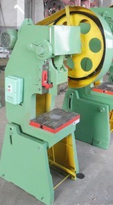 厂家直销10吨开式可倾小冲床冲压设备经久耐用质保1年