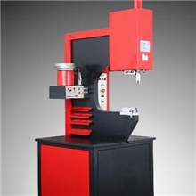 厂家直销铆钉机