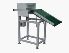 DIP插件生产线冲版机波峰自动出板接驳台(带冷却)