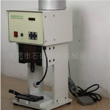 體積輕巧、操作容易、橫送使用端子机