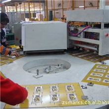 全自动转台多工位带机械手取料的吸塑包装机封口机