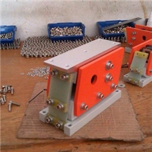 专业生产：精密高档100#直振、直线送料器、稳定性好、送料平稳&hellip;