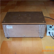 供应精品直线振动器直线送料器直线送料振动盘