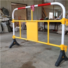 专业销售塑料围栏施工围栏施工防护栏PVC塑料护栏性价比高