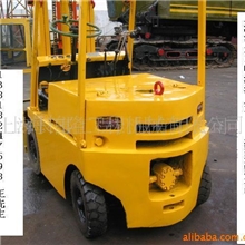 供应１吨二手叉车,上海进口电动叉车，3吨电瓶二手叉车，