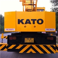 kato35toncrane