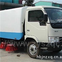 正品直销优质专用车供应商东风金霸扫路车扫路车价格