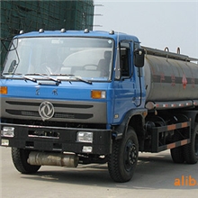 供应优质东风145化工液体运输车