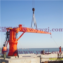 供应液压回转起重机（船用起重机、软管起重机）(图)