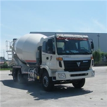 特价供应欧曼BJ5252GJB-5（12立方）混凝土搅拌运输车