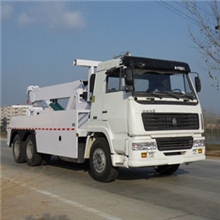 特价供应重汽ZZ1256M4646C道路清障车Roadwrecker