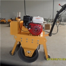 山东金乡华驰工程机械专业销售小型手扶式压路机