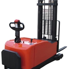 厂家直销批发&mdash;&mdash;1.6T平衡重式堆高机