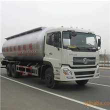 湖北俊龙专用汽车有限公司专业销售东风柴油粉粒物料车