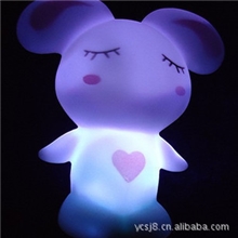 最新流氓兔七彩灯/七彩变色灯/小夜灯新年礼物/情人节创意礼品