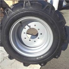 供应23*10.50-12人字花纹轮胎