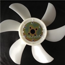 小松叉车配件小松4D94LE风扇叶YM129900-44700