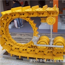 畅销SD16山推原厂四轮一带