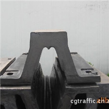 供应超级拱型DA300*2000+2150MM橡胶护舷