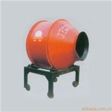 简易式混凝土搅拌机，新型混凝土路面摊铺机。