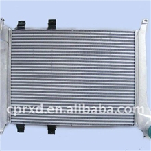 【日兴达】供应豪沃HOWO汽车配件---铝中冷器