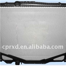 汽车水箱厂专业生产VOLVOFM9&FM12铝散热器