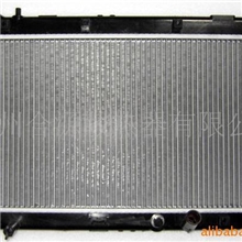 供应高品质飞度二厢GD1汽车水箱/汽车散热器/汽车冷凝器