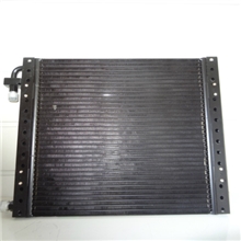 冷凝器用于汽车空调散热