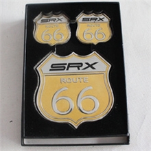 凯迪拉克SRX车标贴标SRX66号公路纪念徽标(66套餐改装件)