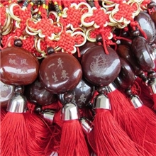 义乌精品平安豆汽车挂件天然植物汽车挂件亮度最好的汽车挂件