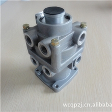 伟成汽配供应优质制动阀、脚控阀系列：东风系列EQ153刹车总泵