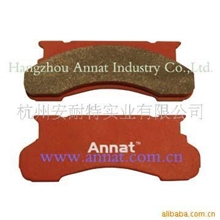 专业生产半金属材质汽车刹车片，无噪音软片，欢迎议价(图)