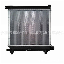 厂家直销奔驰190W201W124汽车散热器奔驰配件
