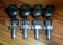 汽车五菱宏光水温传感器